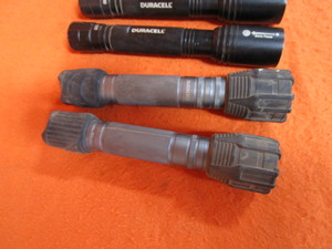 lot 26 image: (7) Alum Adj. Flashlights
