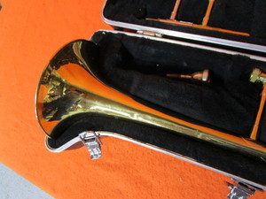 lot 30 image: Yamaha Trombone