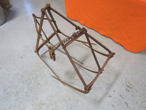 lot 40 image: 3 Tine Hayloft Hay Fork