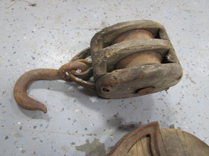 lot 44 image: Vintage Pulleys
