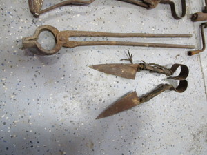 lot 50 image: Vintage Tools