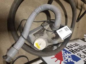 lot 30 image: B&G Cold Fog Pump
