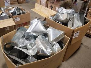 lot 65 image: Duct Boot 6D (in 2 boxes)