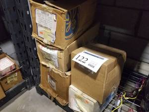 lot 122 image: Lot of (5) Motors (in 5 boxes)