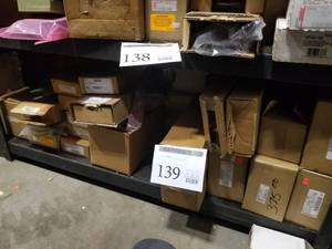lot 139 image: Gaskets, Gas Valve Kits, Controllers (in box)