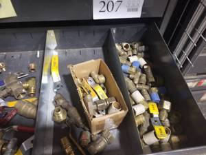 lot 208 image: Hardware - Brass Pipe Fittings (in 1 drawer)