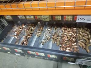 lot 197 image: Hardware - Brass Pipe Fittings (in 1 drawer)