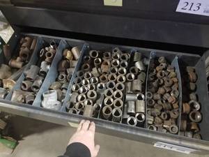 lot 214 image: Hardware - Pipe Fittings (in 1 drawer)