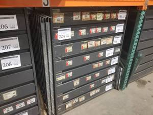 lot 224 image: Metal Cabinet 8-drawer 48Lx18Wx53H