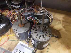 lot 237 image: Lot of (4) Single Phase Motors
