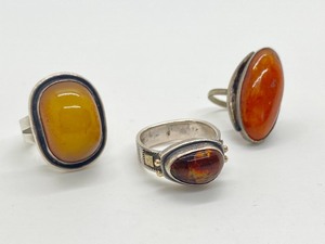 lot 9 image: 3 Vintage Navajo Sterling Rings- Gold Agate Cabochon, Amolite & Orange Agate