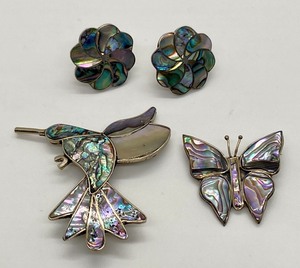 lot 14 image: Two Vintage Sterling and Abalone Brooches & Pair of Clip-on Earrings