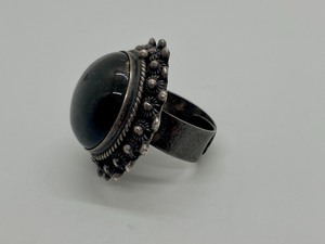 lot 17 image: Vintage Poison Locket Ring- Sterling Silver & Onyx.