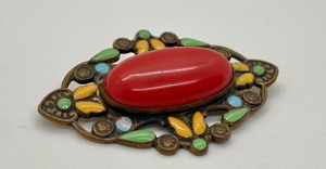 lot 20 image: Vintage Cloissone Bakelite & Brass Brooch Pin