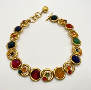 lot 36 image: Anne Klein Couture Gold Tone Vintage Necklace