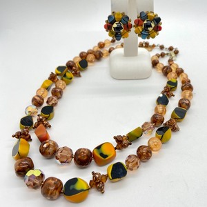 lot 64 image: Bakelite & Mixed Beads Vintage Necklace & Earrings Set W. Germany