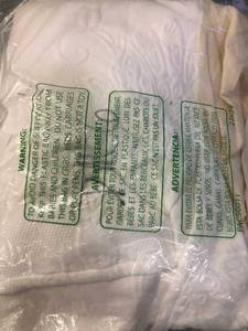 Putnam Matelasse 14 in. White Cotton Full Bed Skirt, 50170G-F-WHITE, NEW
