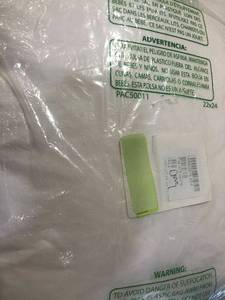 Supreme Soft Down Standard Pillow (1), PP46-STD-WHITE, NEW