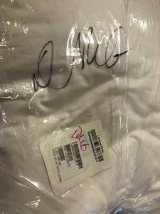 Supreme Medium Down Standard Pillow(1), PP47-STD-WHITE, NEW