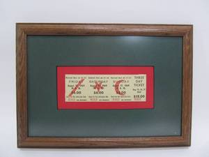 lot 68 image: Authentic Original Unused 1969 WOODSTOCK Music Festival 3 Days Ticket