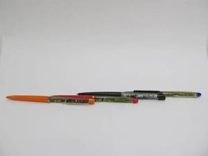 lot 75 image: Lot of 4 Vintage Floaty Motion Pens - Advertising etc