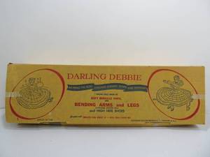lot 82 image: Nice Vintage 1950s DeLuxe DARLING DEBBIE Large Doll wOriginal Box