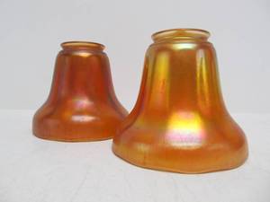 lot 32 image: Very Nice Matching Pair of 1920s-30s Signed NUART Iridescent Art Glass Lamp Shades