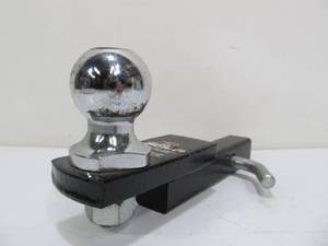 lot 52 image: 1 78 Ball Hitch