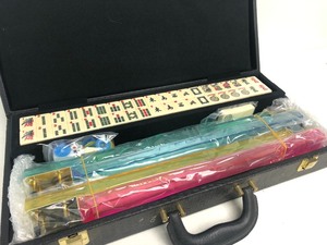 lot 323 image: NOS Vintage Mahjong Set wCase