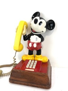 lot 334 image: Vintage 1970s MICKEY MOUSE Character Telephone