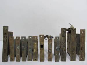 lot 131 image: Lot of Antique Ornate Brass Victorian Eastlake Door Locks