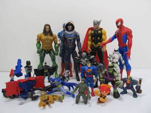 lot 173 image: Large Lot of Assorted Superhero etc Action Figures