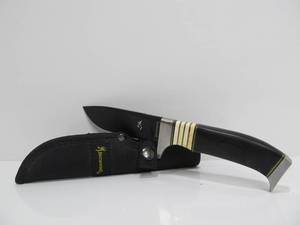 lot 189 image: Unused BROWNING Model 448 Fixed Blade Hunting Knife