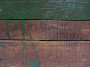 lot 265 image: Primitive Antique Egg Grate wLid