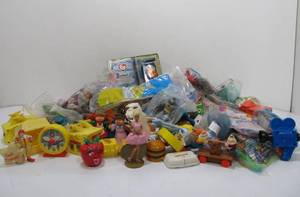 lot 279 image: LARGE Lot of Vintage etc McDonalds Toys