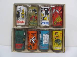 lot 244 image: Complete Set of 8 Vintage Early 60s Coca-Cola Around The World Drinking Glasses