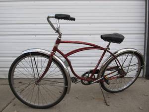 lot 301 image: Vintage 1961 Boys Schwinn 2-Speed Kick Back Corvette Bicycle