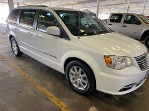 2014 Chrysler Town & Country Touring
