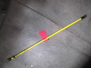 Adjusting extendable Light Bulb cha...