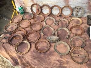 lot 15 image: Misc Antique Cast Iron PiecesParts