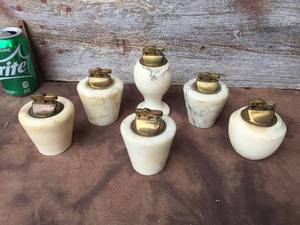 lot 58 image: 6 Vintage Alabaster TableDesk Lighters