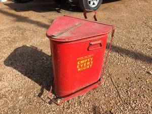 lot 160 image: Vintage Eagle Safety Waste Can