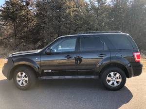 2008 Ford Escape Limited - 4x4