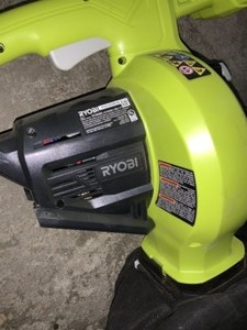 lot 40 image: RYOBI 40-VOLT LITHIUM-ION CORDLESS BATTERY LEAF VACUUMMULCHER (TOOL ONLY). SEE PICTURES