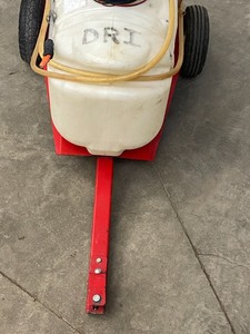 lot 11 image: Pin-Hitch Towable Fertilizer Sprayer Trailer
