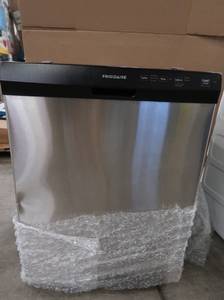 Frigidaire 24 in. Stainless Steel Front Control Built-In Tall Tub Dishwasher, 60 dBA