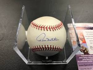 Paul Molitor Autographed Baseball ( JSA Authentication )