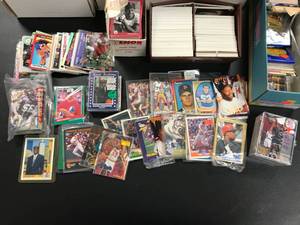 Lot of Rookie and Stars Cards ( see photos for details )