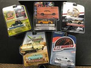 Lot of 25 Collector Edition Sealed Cars ( see photos for details )