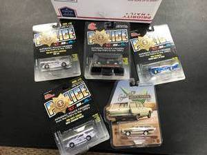 Lot of 25 Collector Edition Sealed Cars ( see photos for details )
